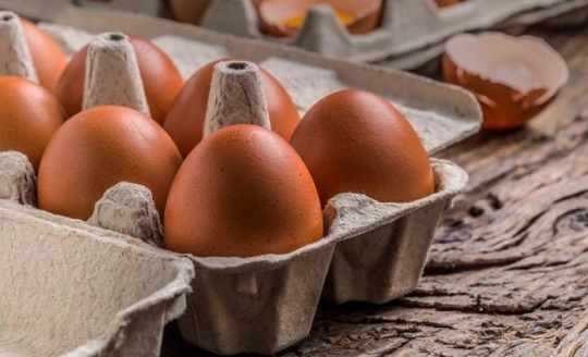 huevo-tipo-a-huevos-de-la-granja